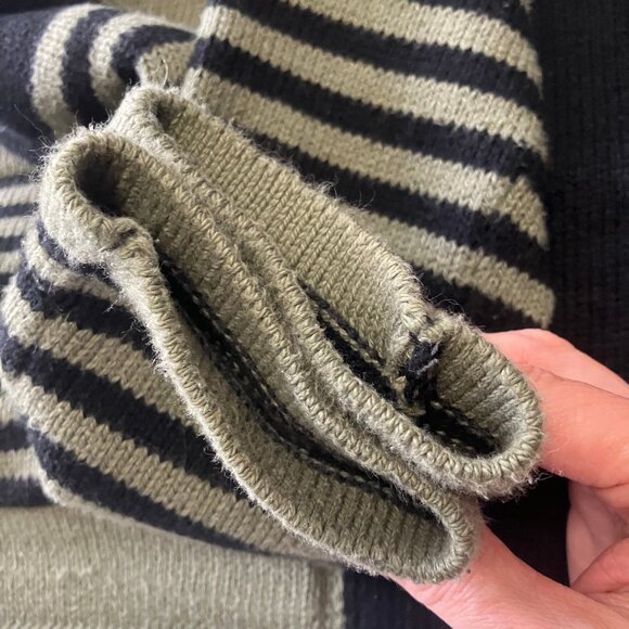 Neon Buddha | Serene Pullover 100% Cotton Black/Green High Neck Sweater – Size M - Picture 10 of 10